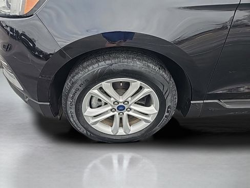 Used 2020 Ford Edge SEL w/ Cold Weather Package image 13