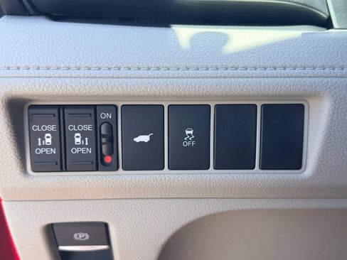 New 2026 Honda Odyssey EX-L image 16