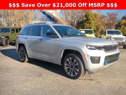 New 2024 Jeep Grand Cherokee Overland w/ Advanced Protech Group III image 10