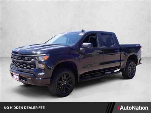 Used 2025 Chevrolet Silverado 1500 Custom Trail Boss w/ Turbomax Blackout Package AWD/4WD image 1
