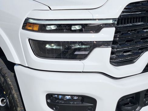 New 2026 RAM 3500 Limited image 9