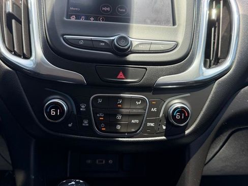Used 2020 Chevrolet Equinox LT w/ Driver Convenience Package FWD image 20