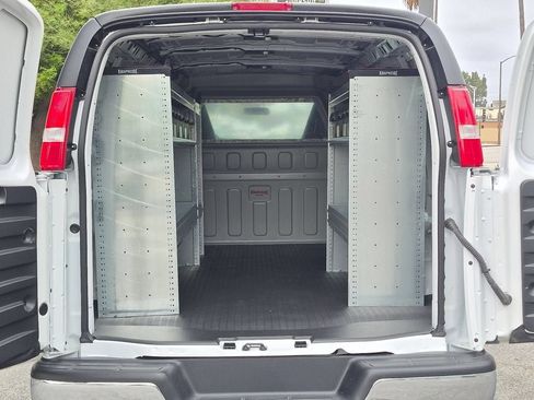 New 2026 GMC Savana 2500 w/ Driver Convenience Package RWD image 12
