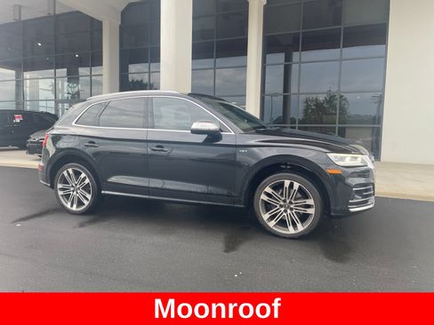 Used 2018 Audi SQ5 Prestige w/ Prestige Package AWD/4WD image 8