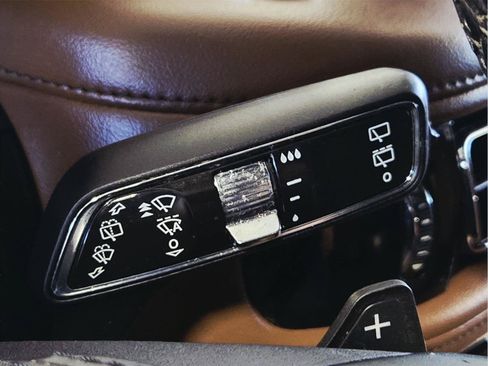 Used 2020 Lincoln Aviator Reserve w/ Equipment Group 201A AWD/4WD image 17