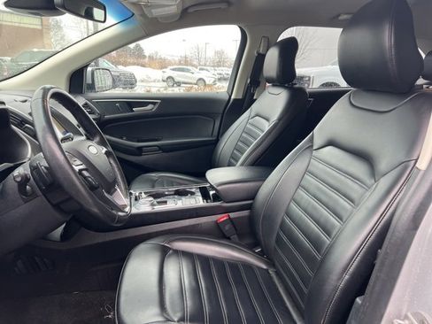 Used 2019 Ford Edge SEL w/ Equipment Group 201A image 19