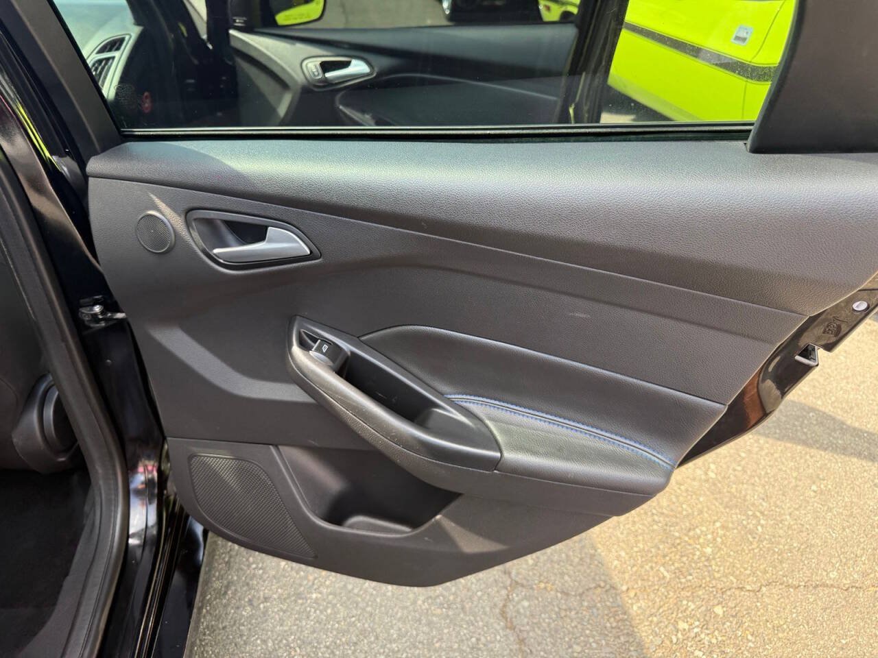 Used 2017 Ford Focus RS AWD/4WD image 18