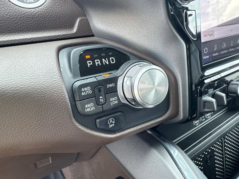 Used 2025 RAM 1500 Laramie w/ Trailer Tow Group AWD/4WD image 25