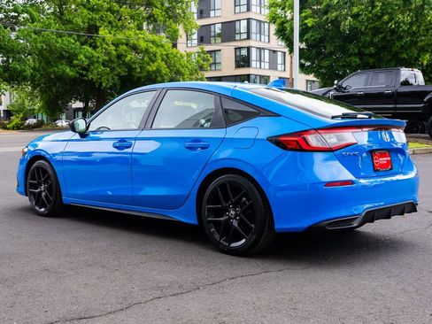 Used 2024 Honda Civic Sport image 4
