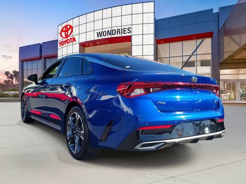 Used 2021 Kia K5 EX w/ EX Premium Package image 2