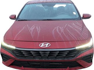 Used 2024 Hyundai Elantra SEL video 2