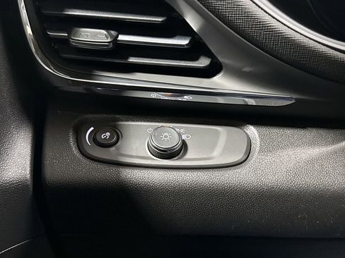 New 2026 Buick Envista Preferred w/ Convenience I Package image 18