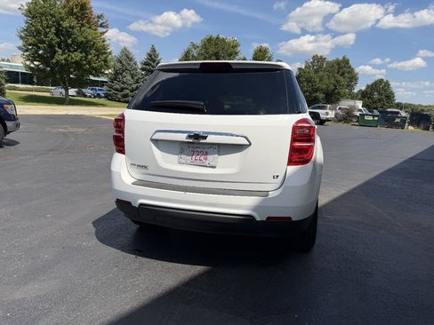 Used 2017 Chevrolet Equinox LT w/ Sport Edition FWD image 6