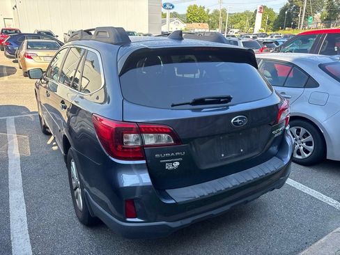 Used 2016 Subaru Outback 2.5i Premium AWD/4WD image 6