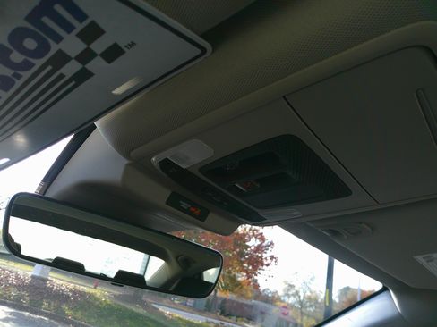 Used 2023 Honda Accord Touring image 28