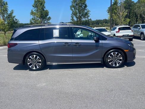 Used 2026 Honda Odyssey Elite image 10