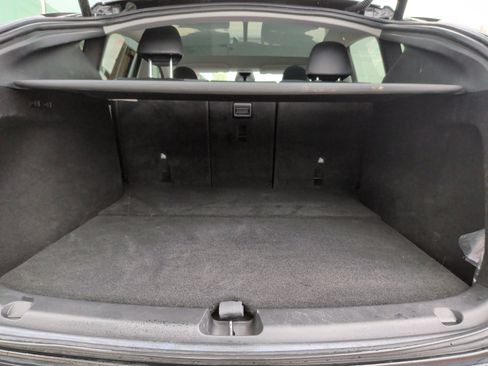 Used 2023 Tesla Model Y Long Range image 34