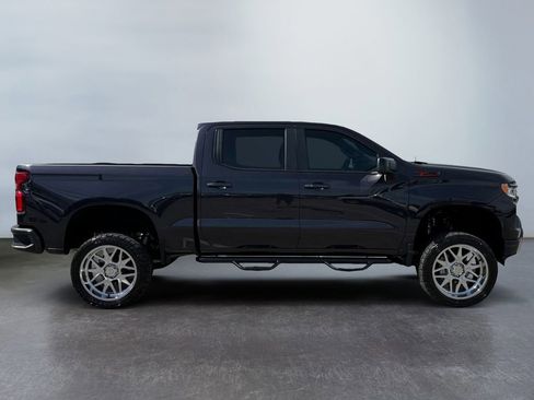 Used 2024 Chevrolet Silverado 1500 RST w/ Protection Package AWD/4WD image 2