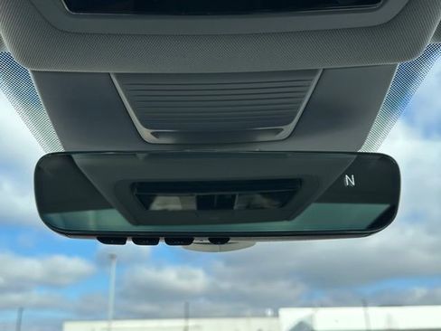 New 2026 Volkswagen Tiguan SE image 39