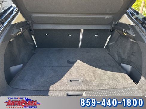 Used 2023 Nissan Ariya AWD image 55