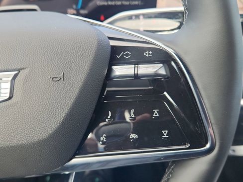 New 2026 Cadillac Lyriq Premium Luxury image 18