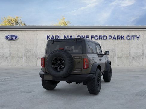 New 2026 Ford Bronco Badlands image 8