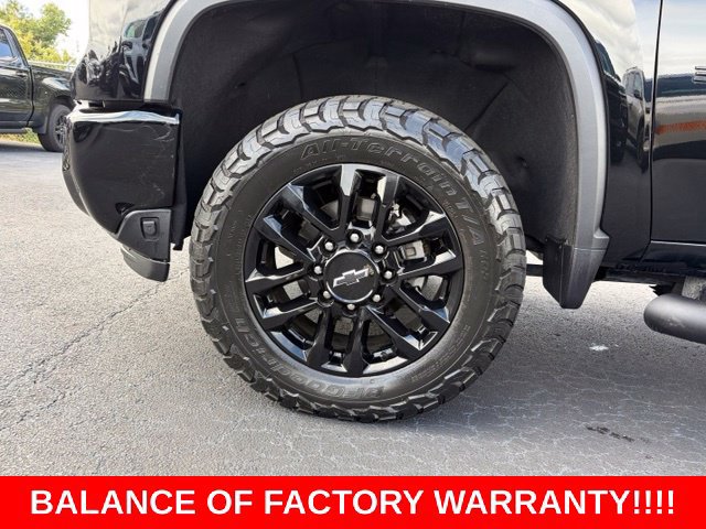 Used 2025 Chevrolet Silverado 3500 LTZ w/ LTZ Plus Package AWD/4WD image 9
