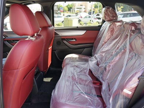 New 2025 MAZDA CX-70 Plug-In Hybrid w/ Premium Plus image 23