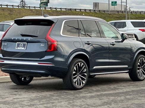 New 2026 Volvo XC90 B6 Plus w/ Protection Package Premier image 3