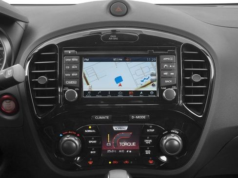 Used 2016 Nissan Juke SL AWD/4WD image 16
