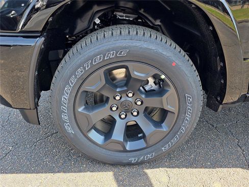 New 2026 RAM 1500 Big Horn AWD/4WD image 44