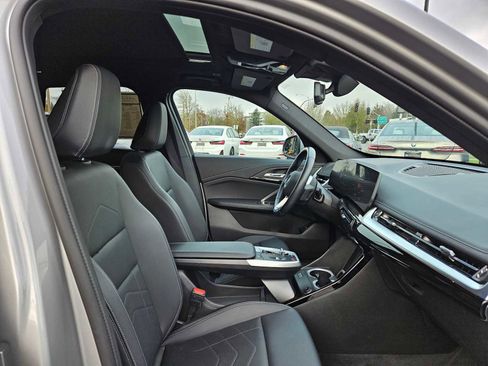 Used 2025 BMW X1 xDrive28i w/ Convenience Package image 11