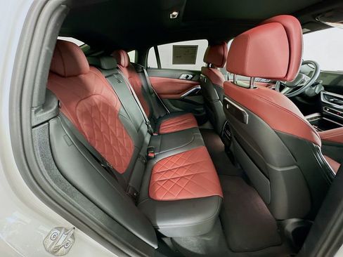 Used 2026 BMW X6 xDrive40i image 35