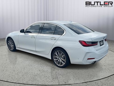 Certified 2024 BMW 330i Sedan w/ Convenience Package image 10