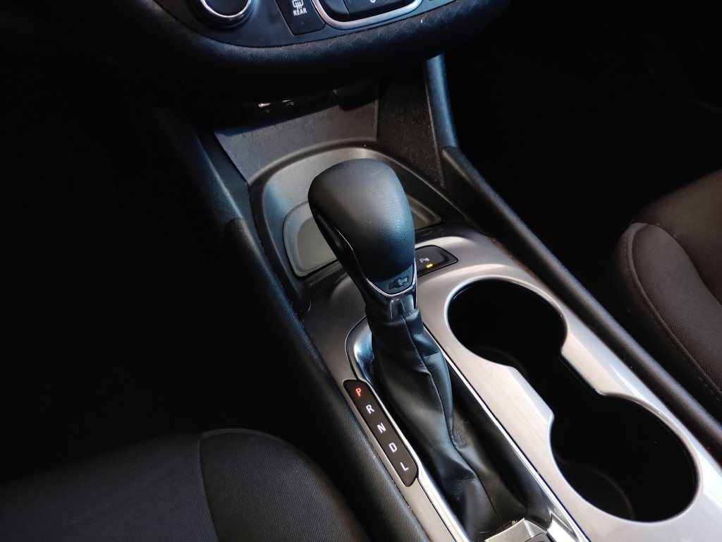 Used 2024 Chevrolet Malibu LS FWD image 30