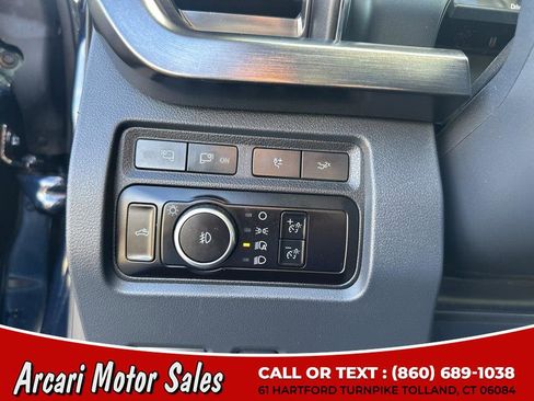 Used 2023 Ford F250 Lariat image 25