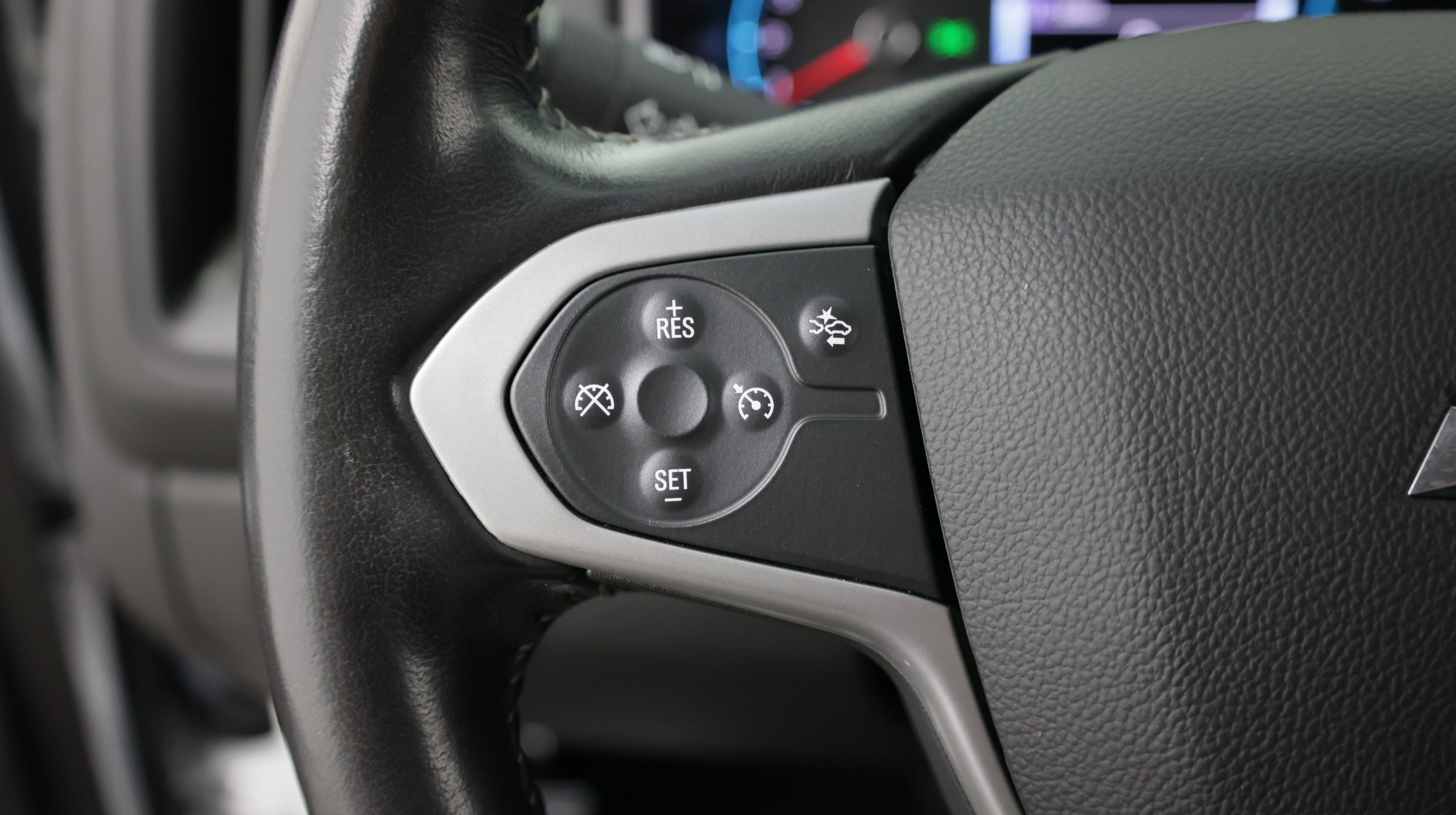 Used 2018 Chevrolet Colorado LT w/ Luxury Package, Chrome RWD image 22