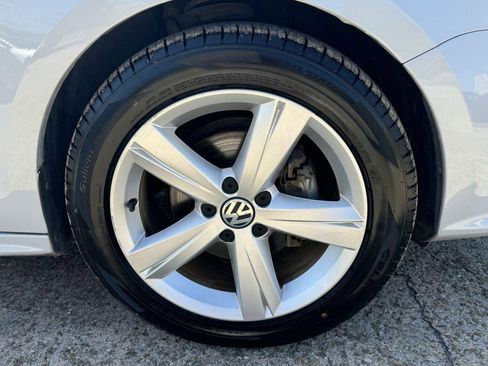 Used 2017 Volkswagen Jetta S image 9