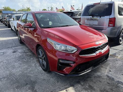 Used 2019 Kia Forte EX image 3
