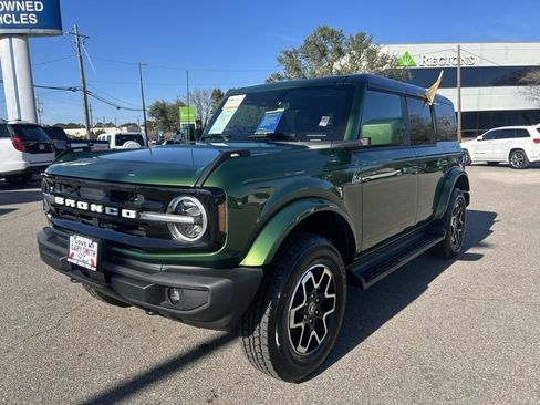 Certified 2025 Ford Bronco Outer Banks image 4