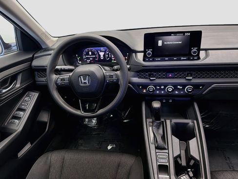 Used 2023 Honda Accord EX image 14