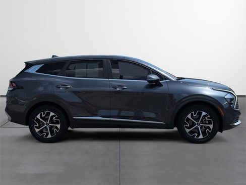 Used 2023 Kia Sportage EX FWD image 6