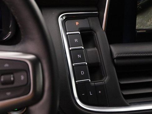 Used 2022 Chevrolet Tahoe LT RWD image 19