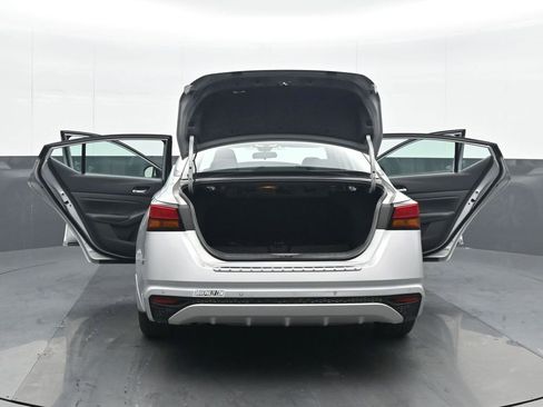 Used 2022 Nissan Altima 2.5 SV image 25