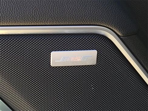 Used 2023 GMC Sierra 1500 SLT image 18