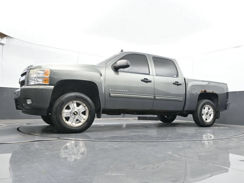 Used 2011 Chevrolet Silverado 1500 LT w/ All-Star Edition AWD/4WD image 27