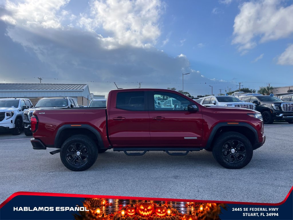 Used 2024 GMC Canyon Elevation w/ Elevation Premium Package AWD/4WD image 8