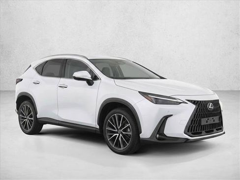Used 2024 Lexus NX 250 FWD w/ Towing Package (2000 Lbs) image 3