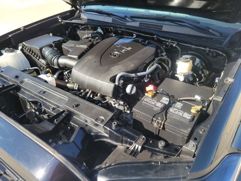 Used 2023 Toyota Tacoma 4x4 Double Cab image 30