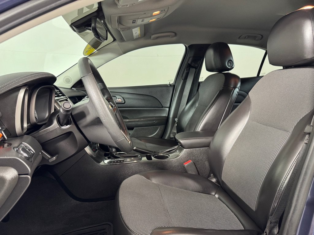 Used 2014 Chevrolet Malibu LT w/ Power Convenience Package FWD image 12